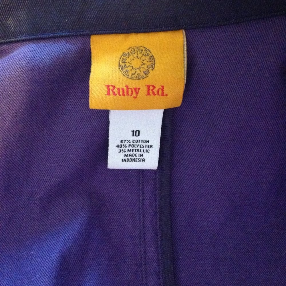 Ruby Red Jacket - Picture 2 of 3